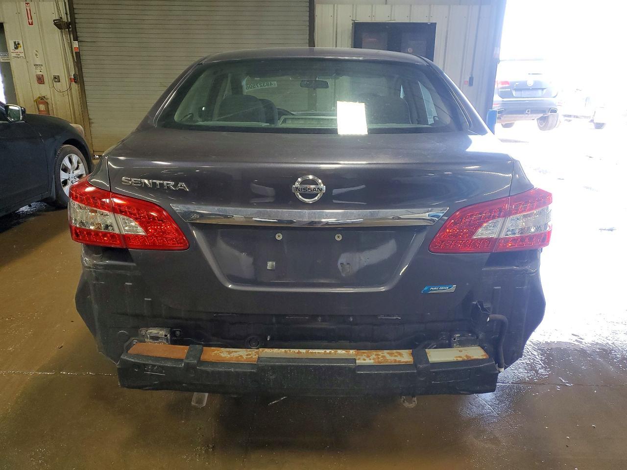 2013 Nissan Sentra S - Фото 6