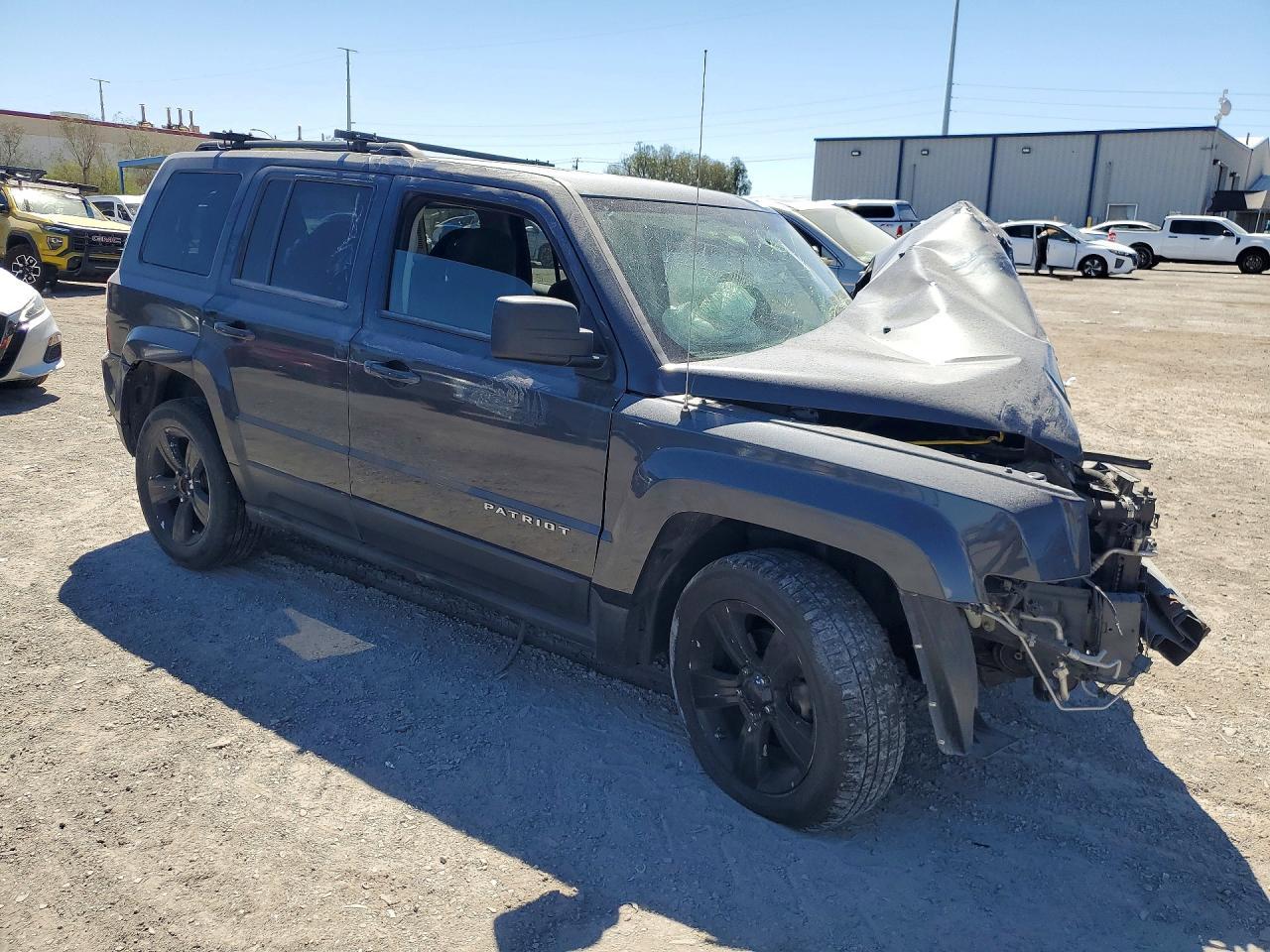 2014 Jeep Patriot Latitude - Фото 4