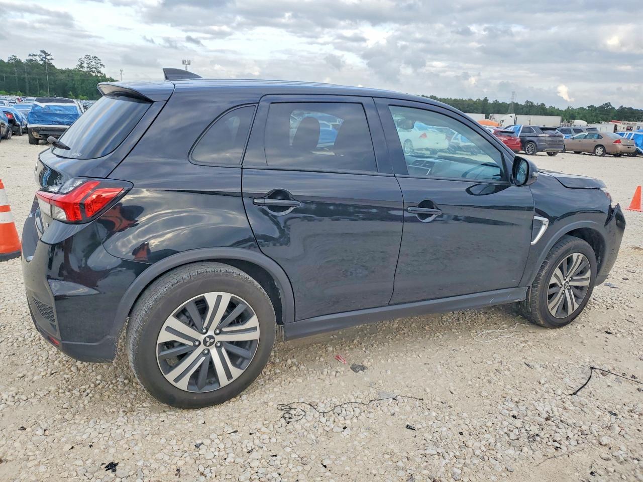 2024 Mitsubishi Outlander Sport S - Фото 3