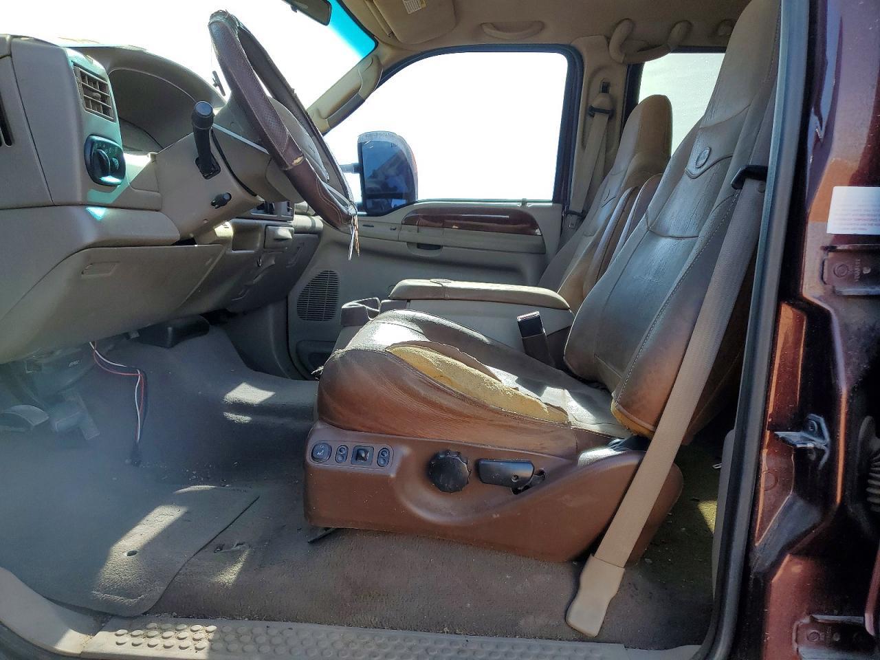 2003 Ford F250 Super Duty - Image 7