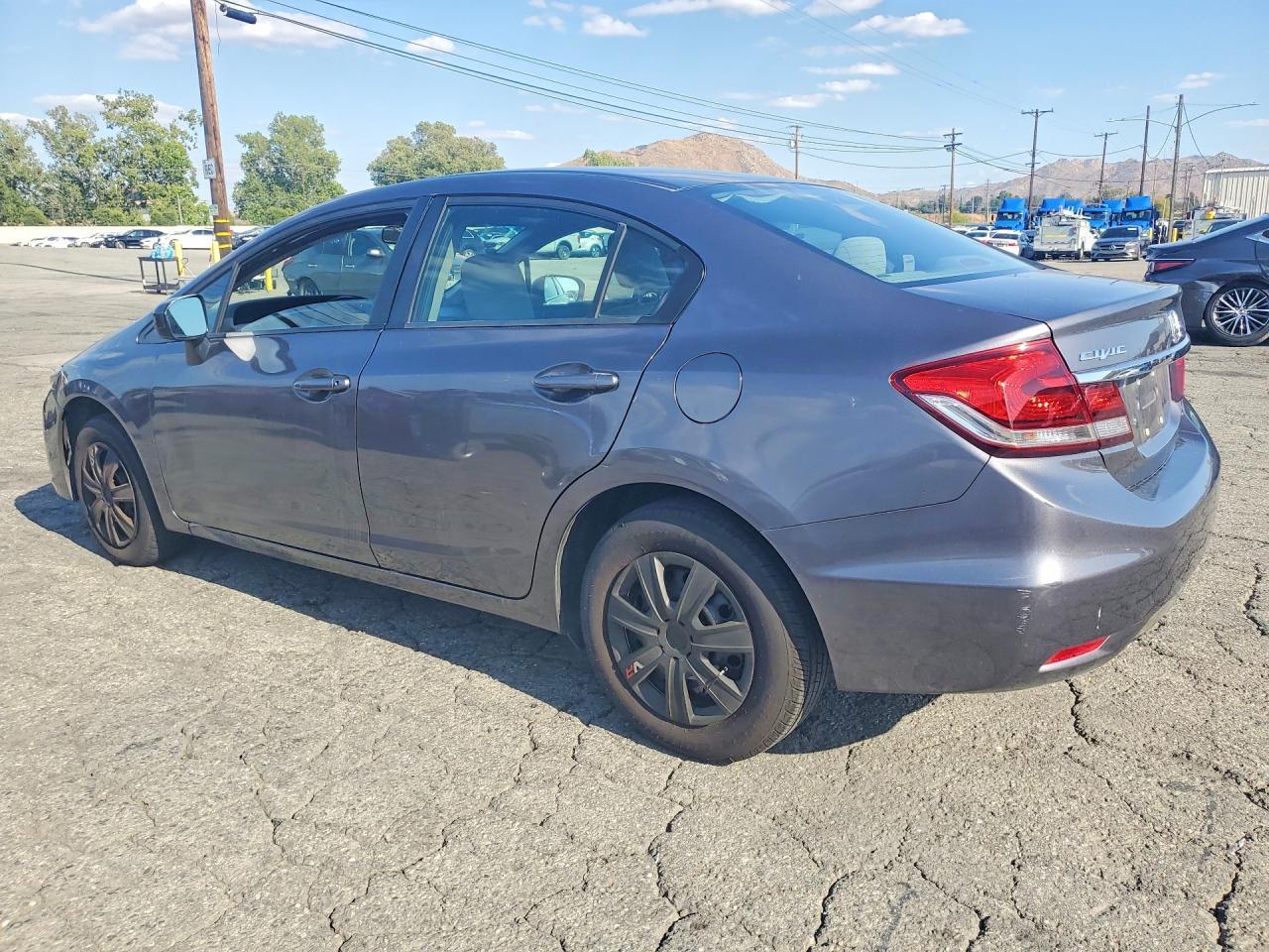 2015 Honda Civic Lx - Фото 2