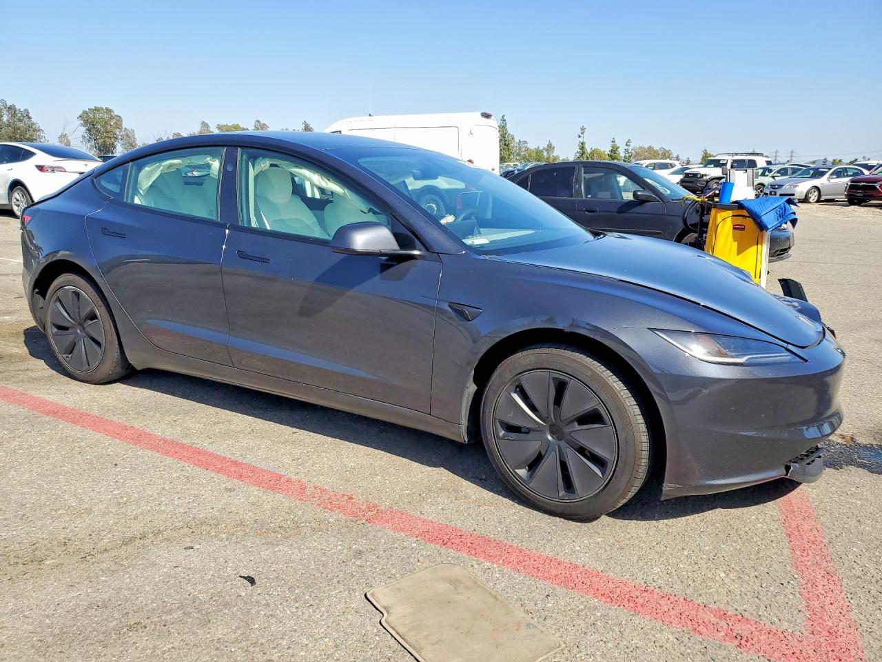 2025 Tesla Model 3 - Image 4