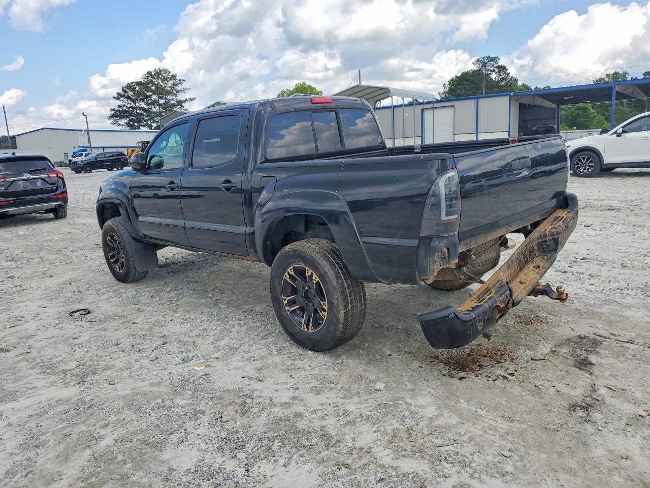 2011 Toyota Tacoma Double Cab - Image 2