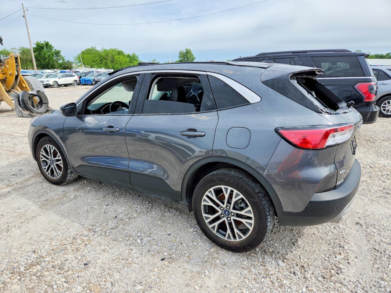 2021 Ford Escape Sel - Фото 2