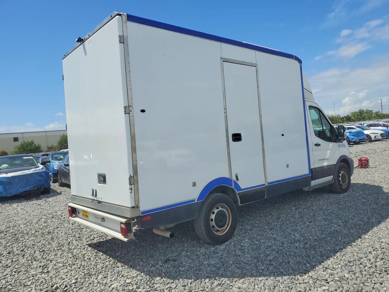 2021 Ford Transit Delivery Truck - Image 3