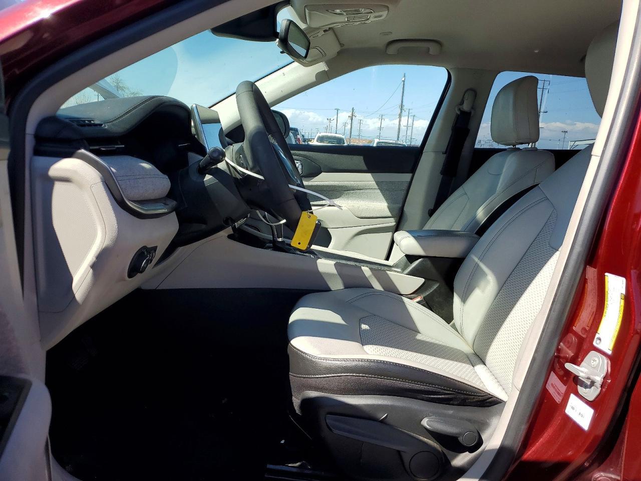 2022 Jeep Compass Latitude - Image 7