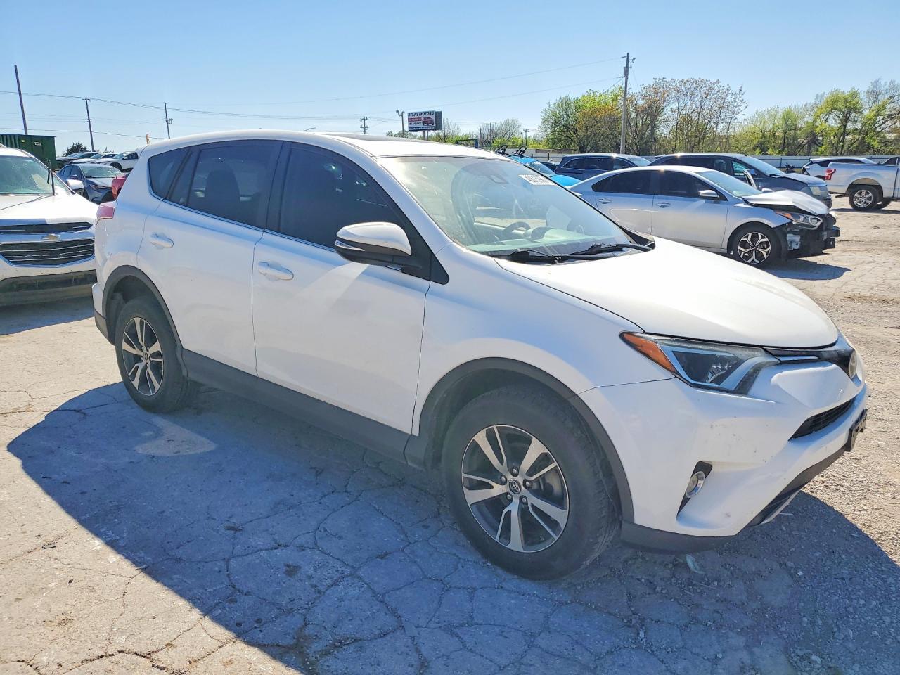 2018 Toyota Rav4 Xle - Фото 4