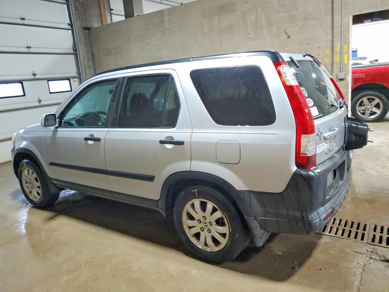 2005 Honda Cr-V Ex - Image 2