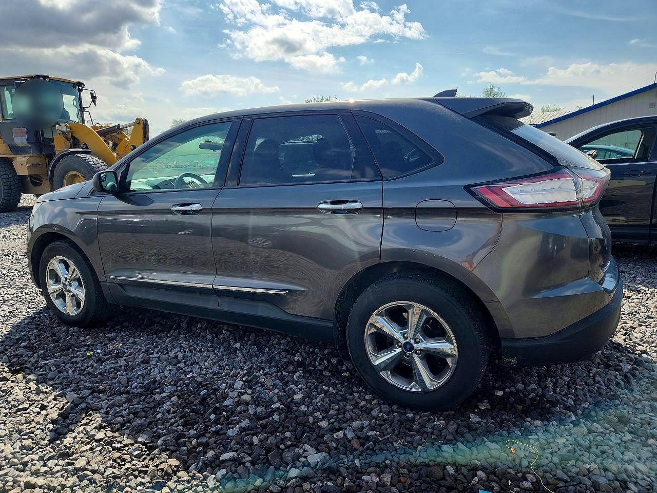 2015 Ford Edge Se - Фото 2