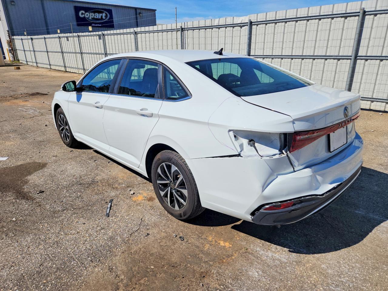 2025 Volkswagen Jetta S - Фото 2