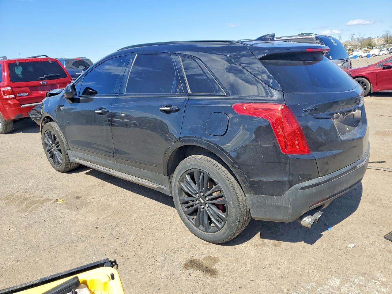 2017 Cadillac Xt5 Premium Luxury - Фото 2