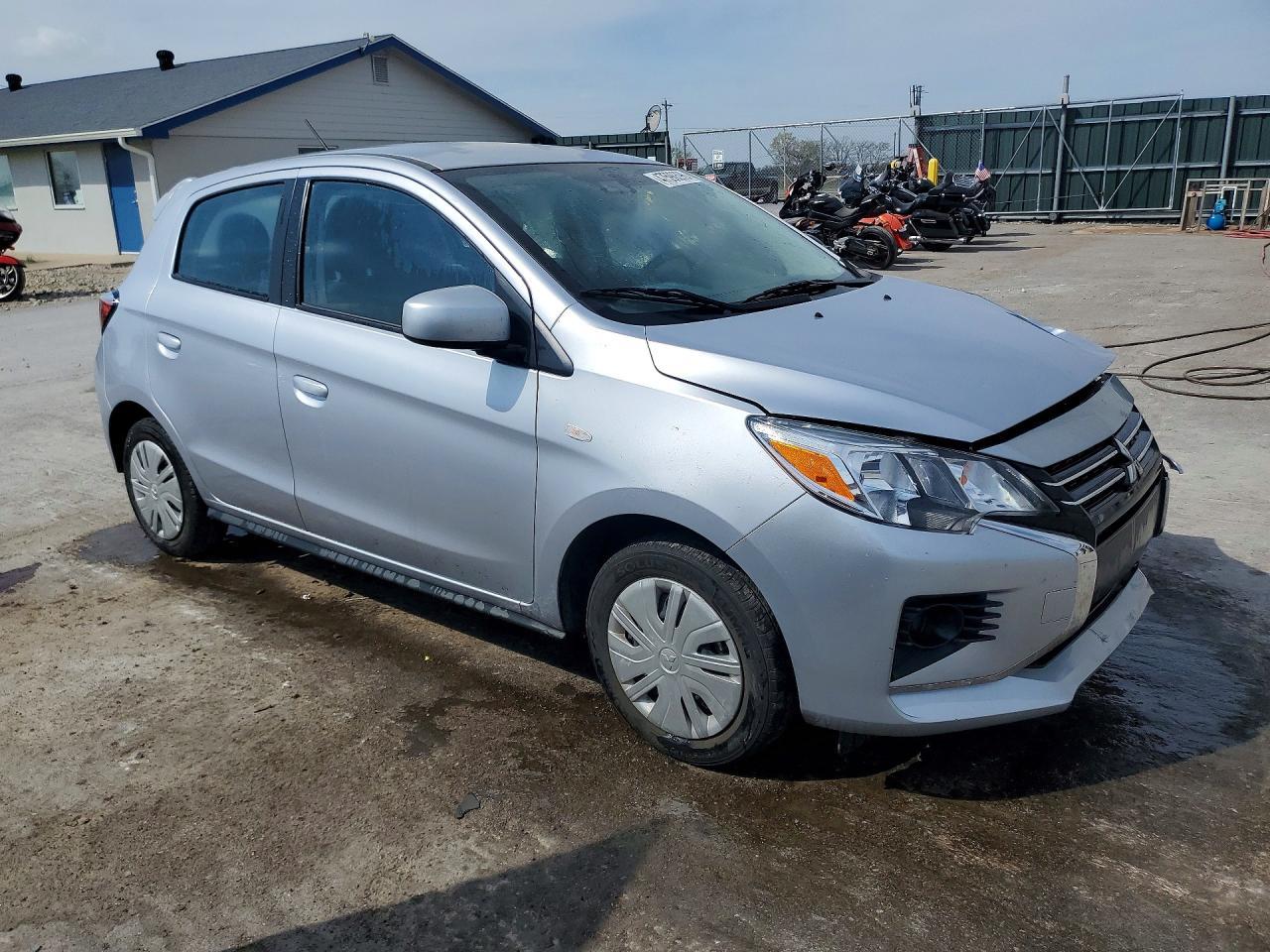 2024 Mitsubishi Mirage Es - Image 4