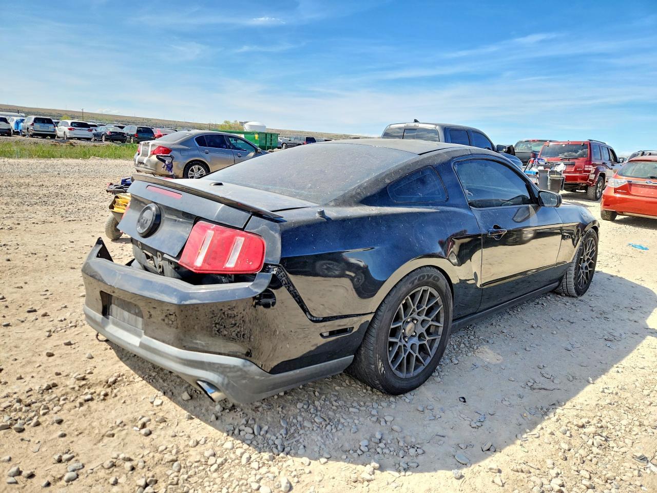 2012 Ford Mustang Gt - Фото 3