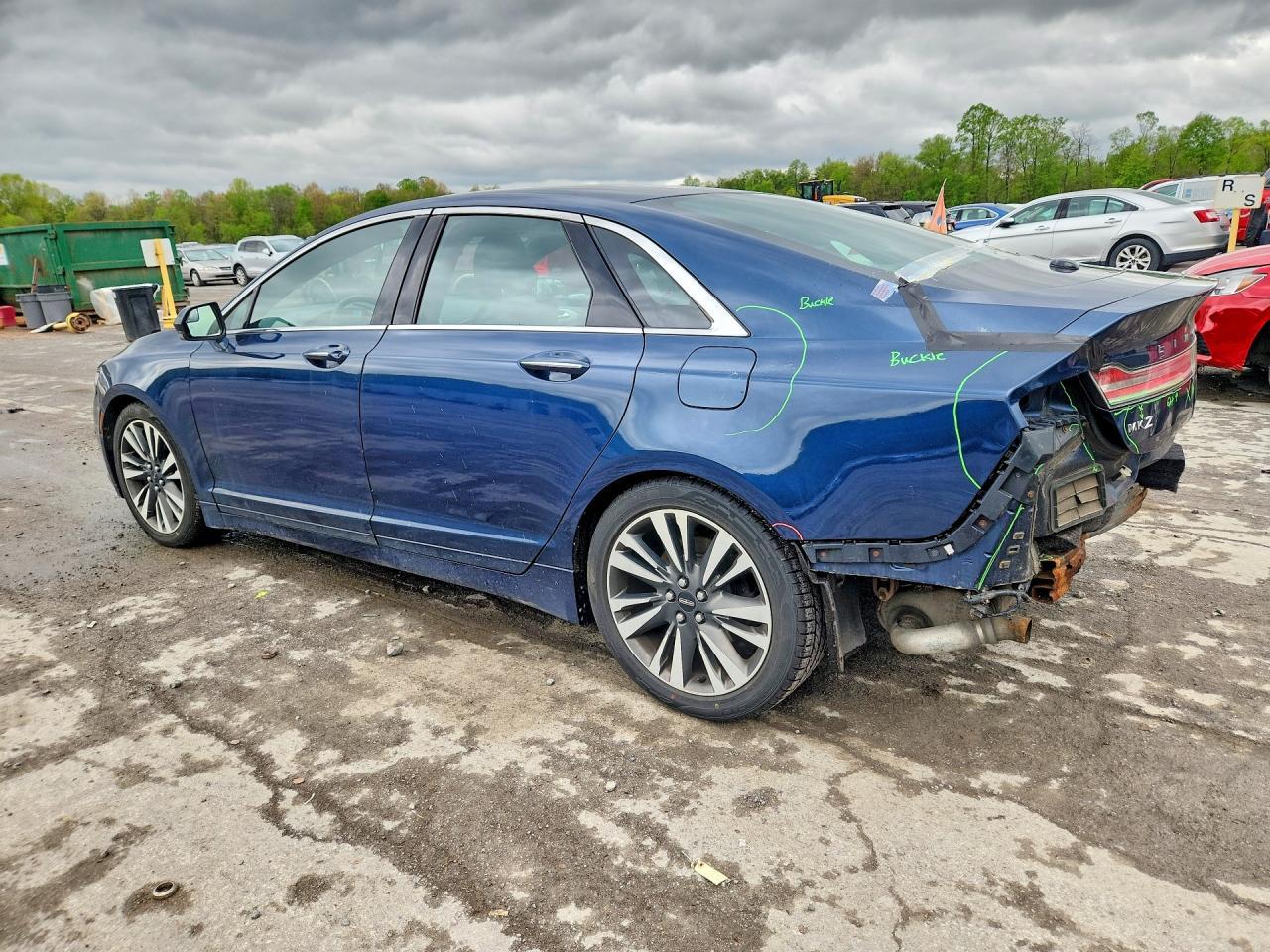 2017 Lincoln Mkz Select - Image 2
