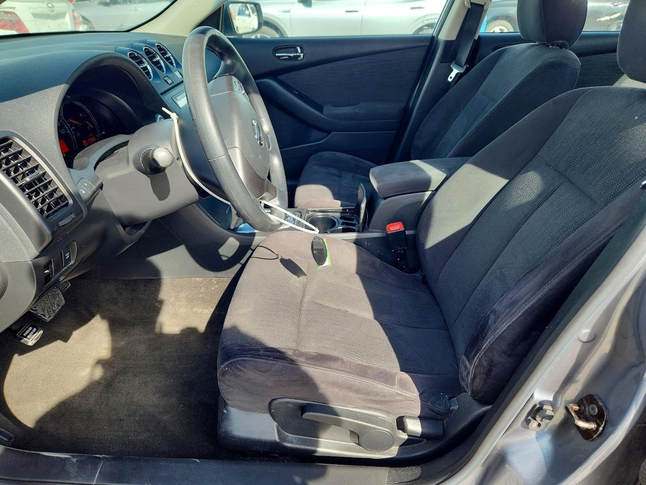 2010 Nissan Altima 2.5 - Image 7