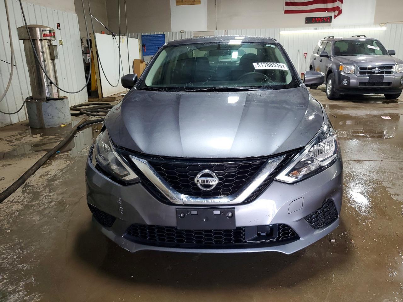 2018 Nissan Sentra S - Фото 5