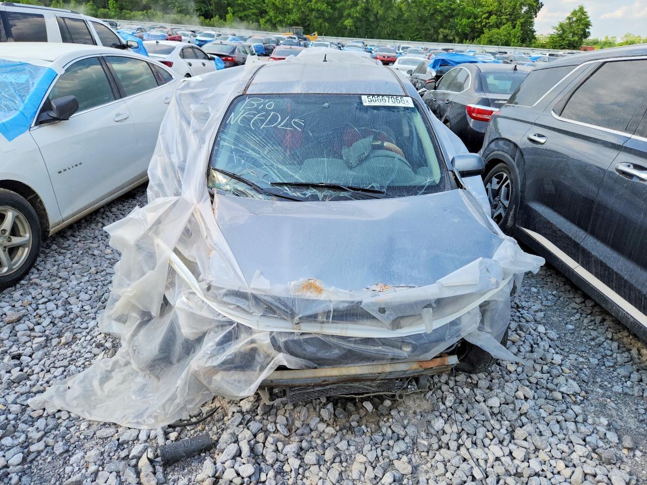 2014 Nissan Versa S - Фото 5