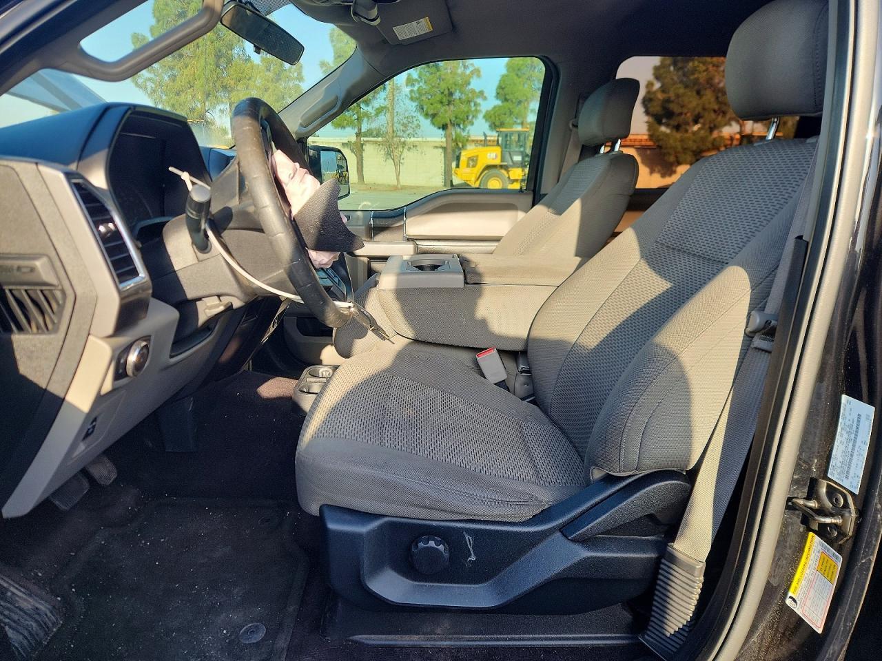 2017 Ford F150 Supercrew - Image 7