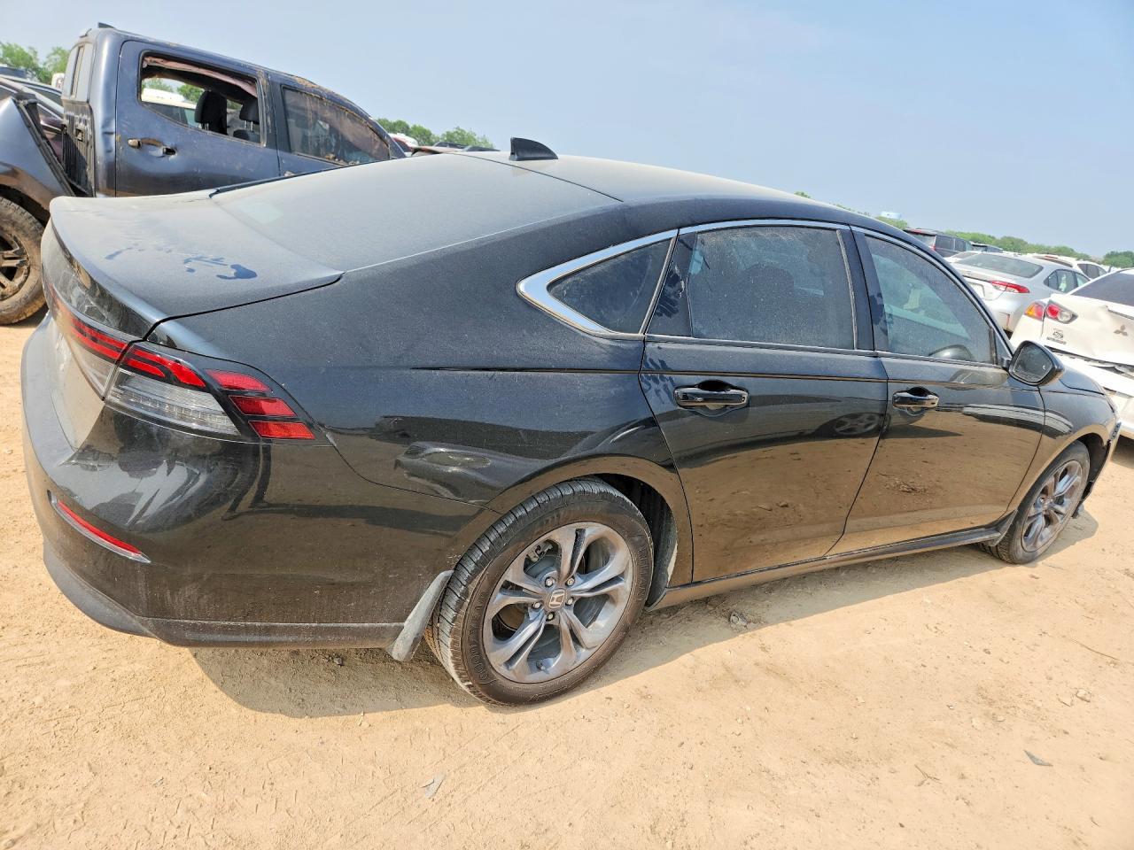 2023 Honda Accord Ex - Image 3