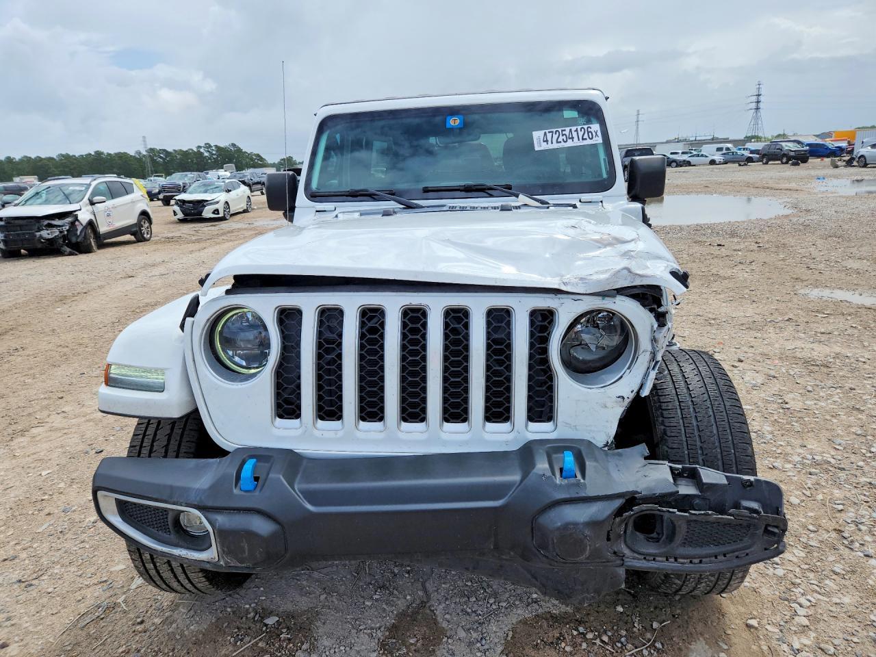 2023 Jeep Wrangler Sahara 4Xe - Фото 5