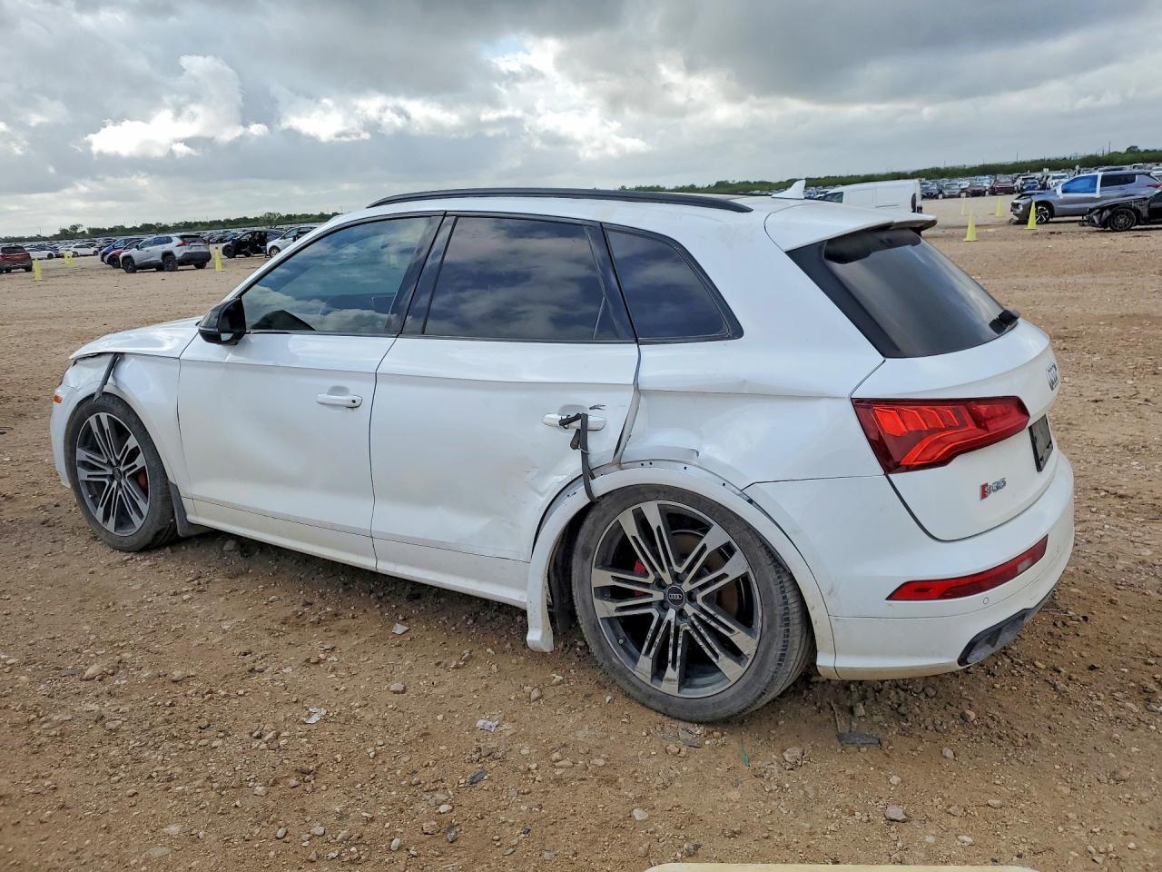 2019 Audi Sq5 Premium Plus - Image 2