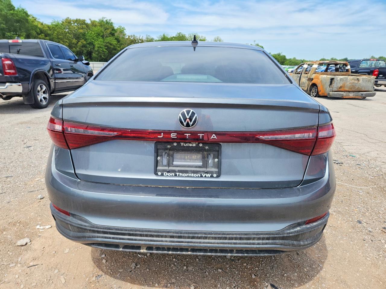 2025 Volkswagen Jetta S - Фото 6