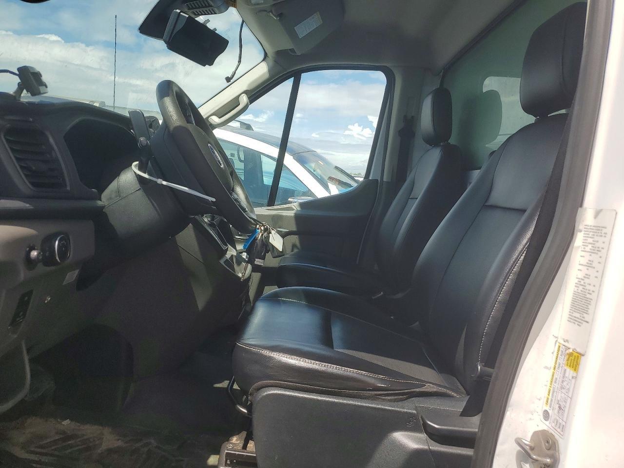 2021 Ford Transit Delivery Truck - Image 7