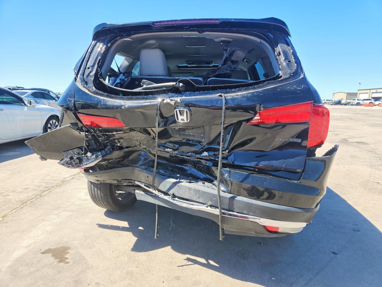 2016 Honda Pilot Touring - Фото 6
