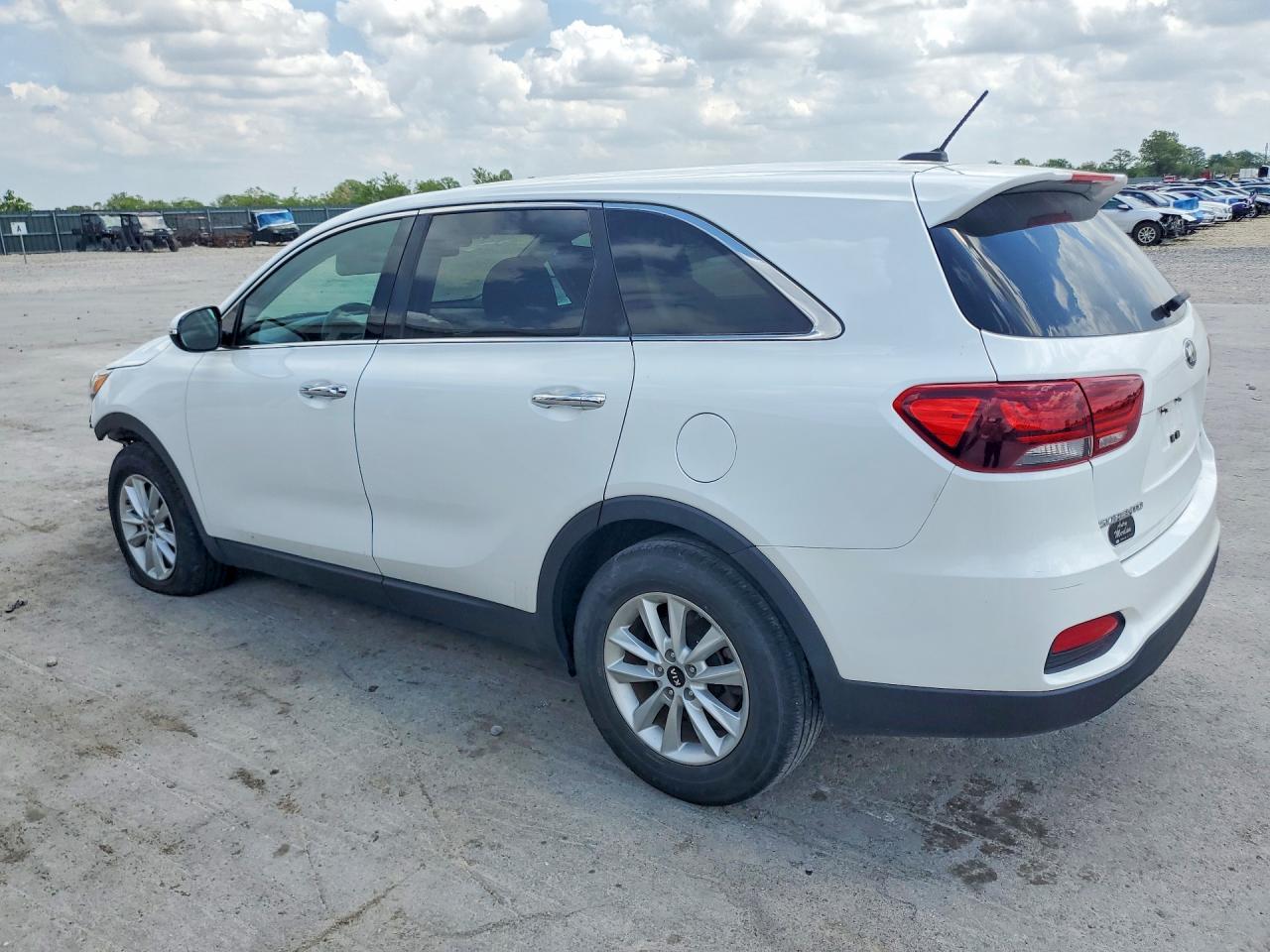 2020 Kia Sorento Lx - Фото 2