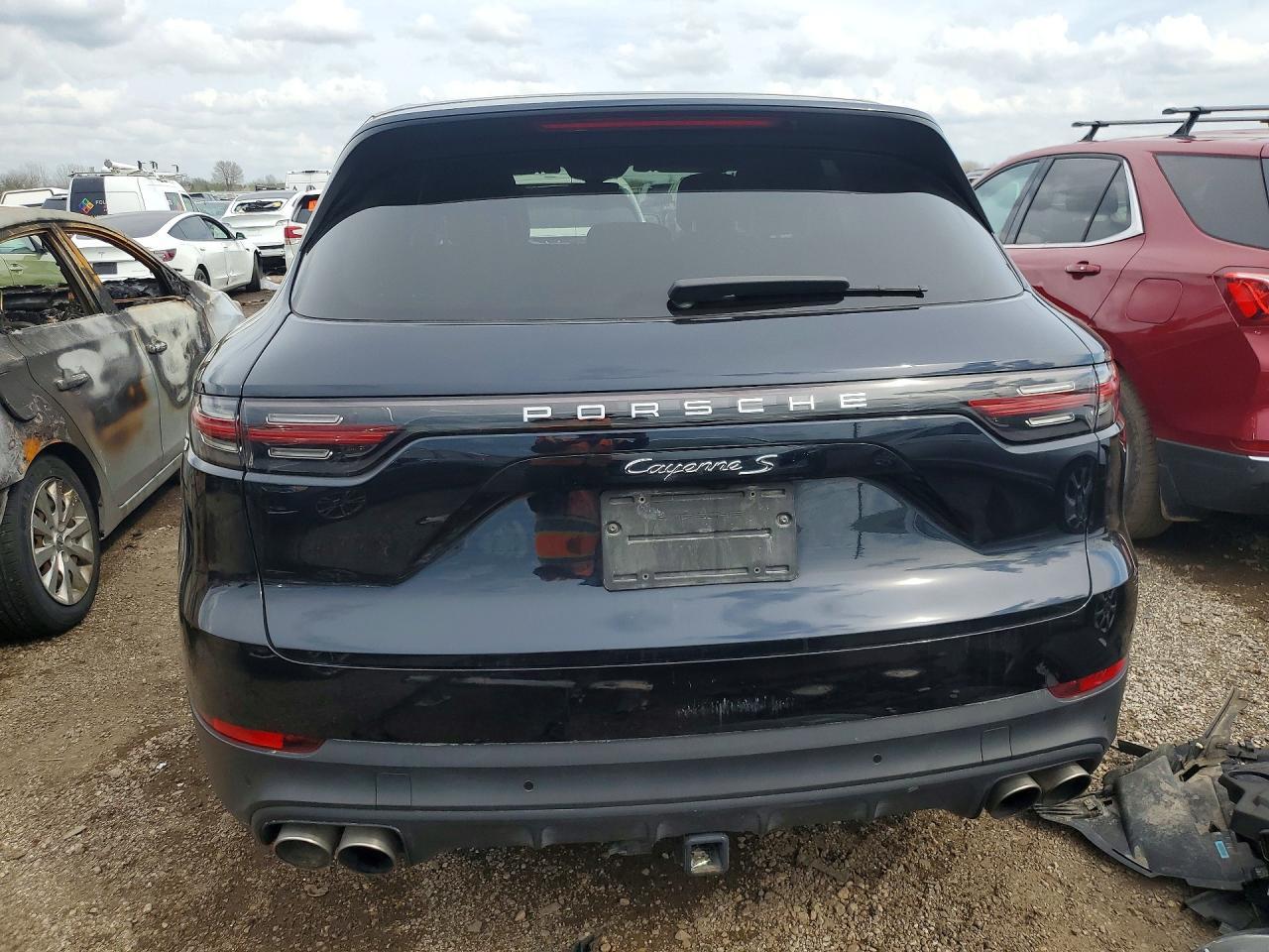 2019 Porsche Cayenne S - Фото 6