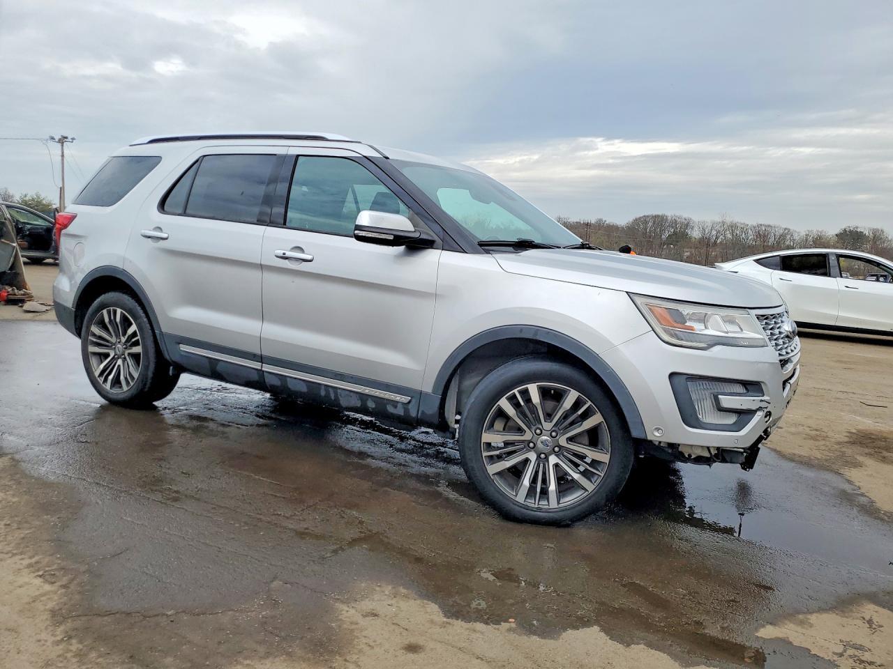 2017 Ford Explorer Platinum - Фото 4