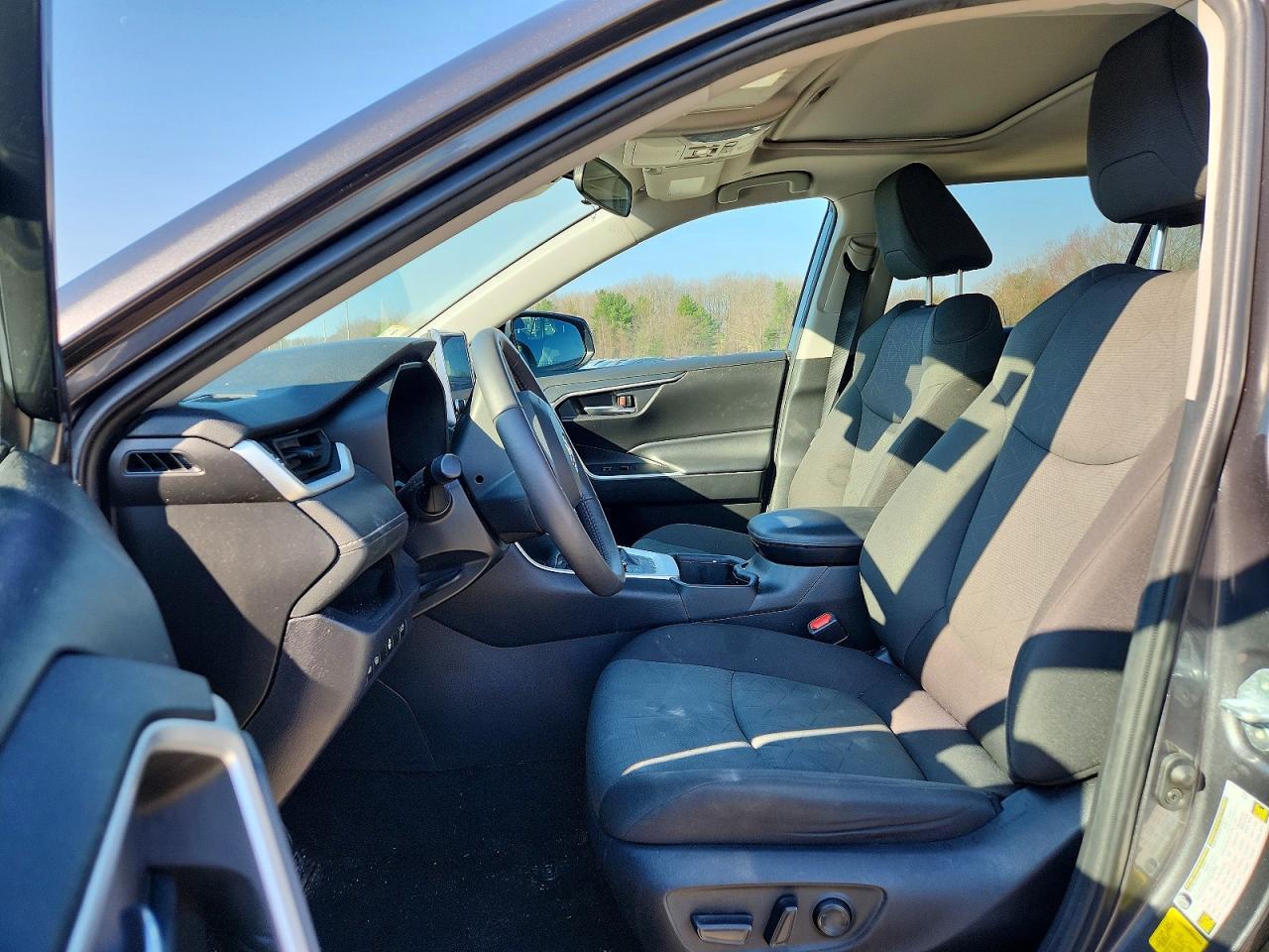 2024 Toyota Rav4 Hybrid Xle - Фото 7
