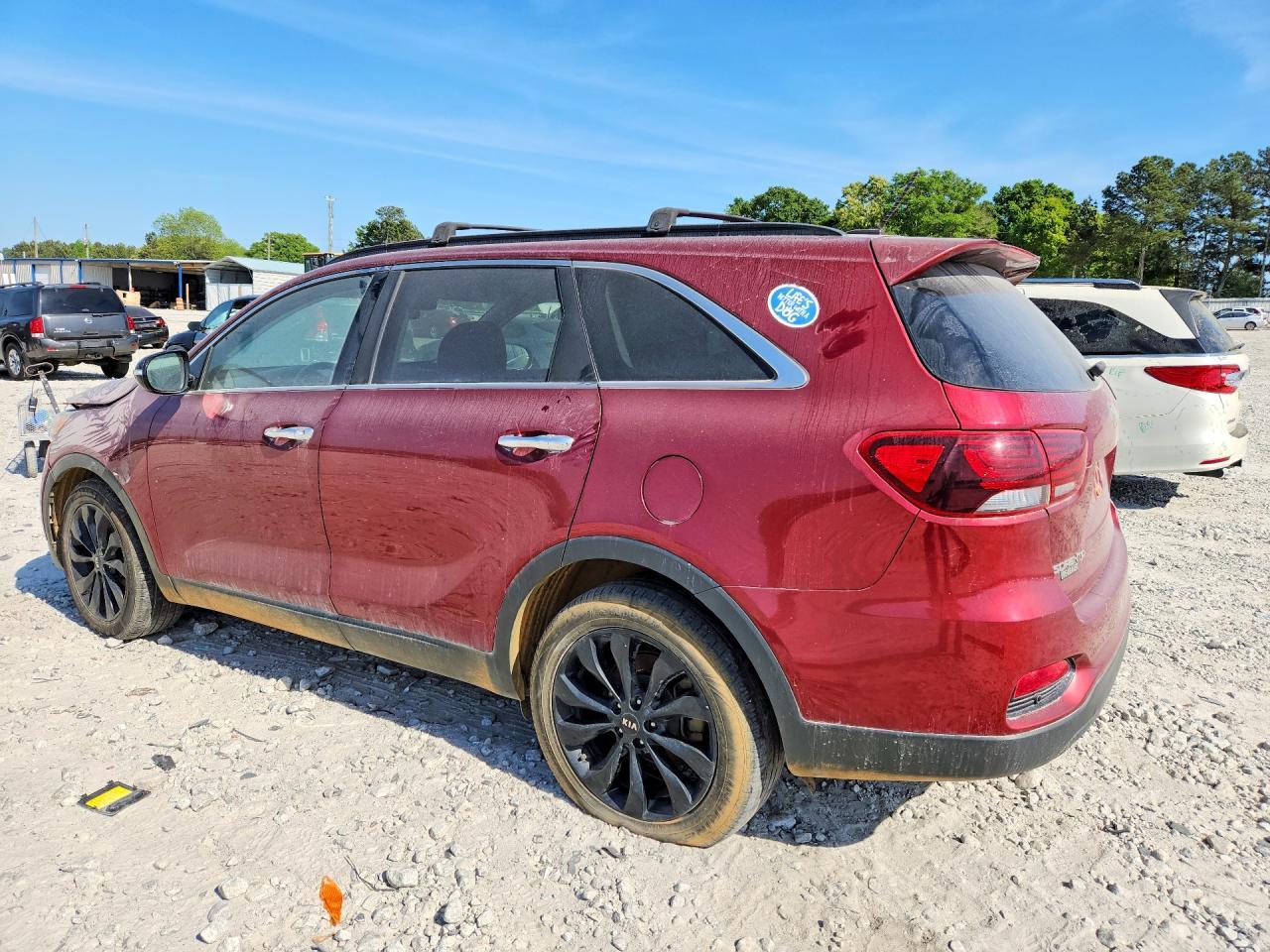 2019 Kia Sorento S V6 - Image 2