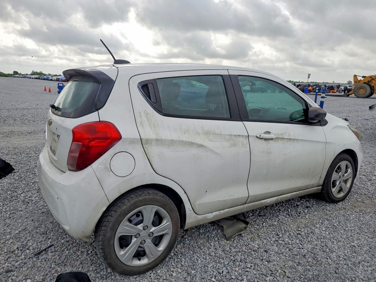 2021 Chevrolet Spark Ls - Image 3