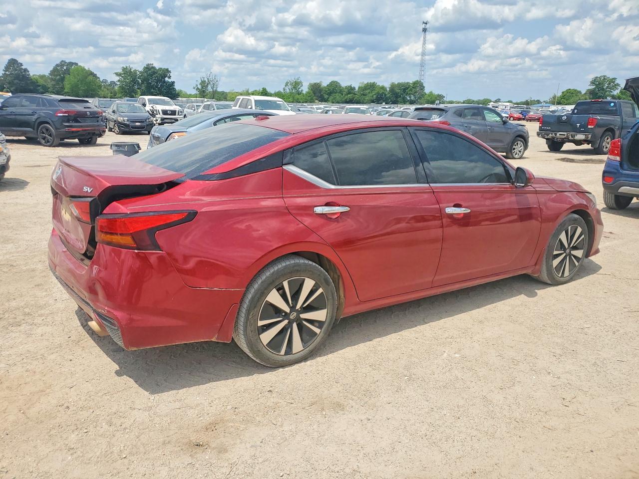 2019 Nissan Altima Sv - Фото 3
