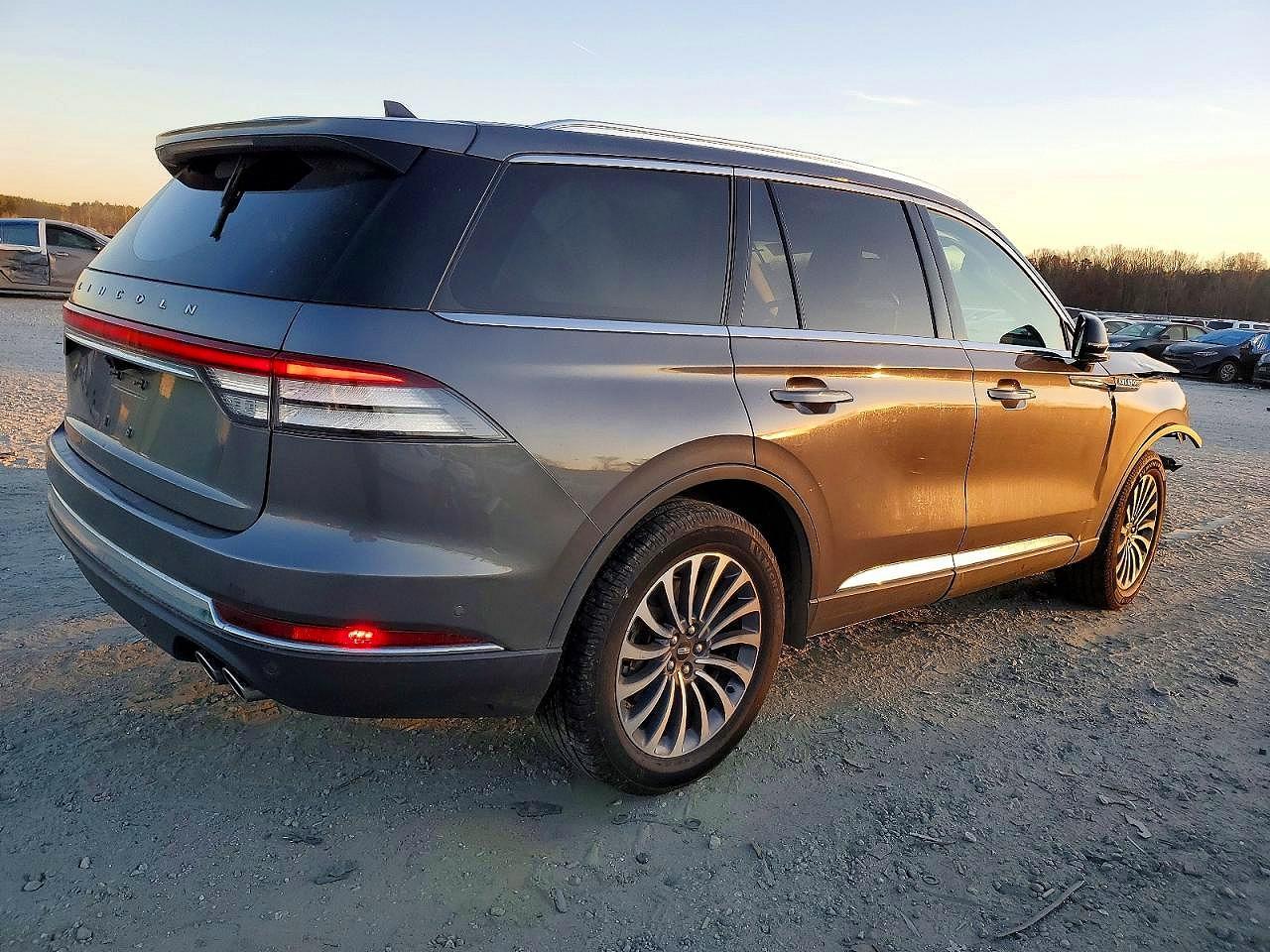 2021 Lincoln Aviator Reserve - Фото 3