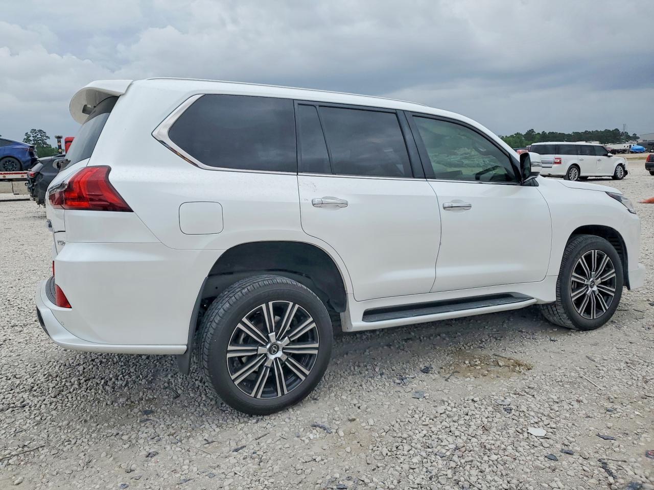 2020 Lexus Lx 570 Three-Row - Image 3