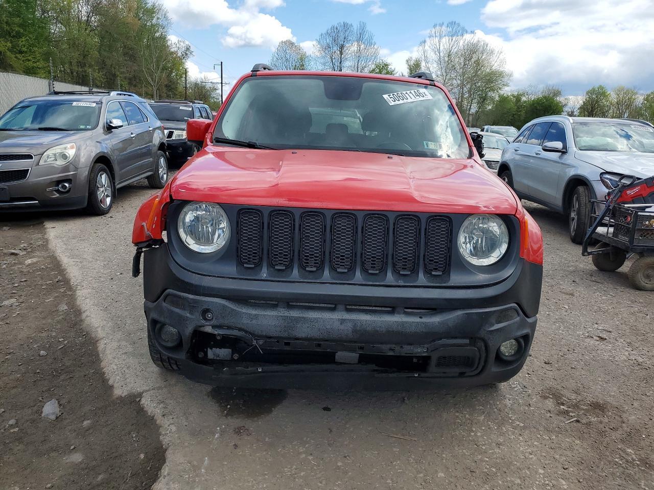 2017 Jeep Renegade Latitude - Image 5