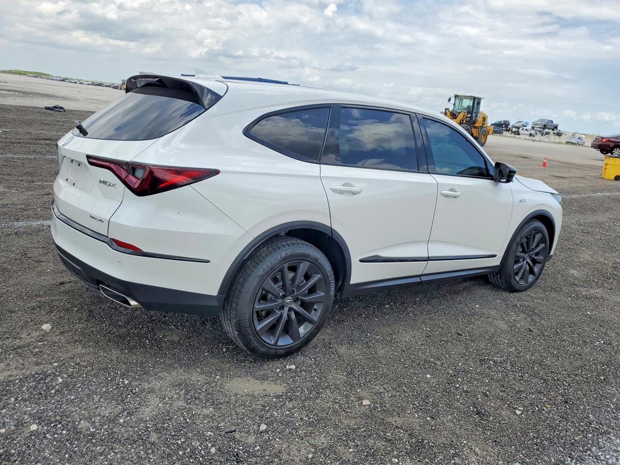 2026 Acura Mdx A-Spec - Image 3