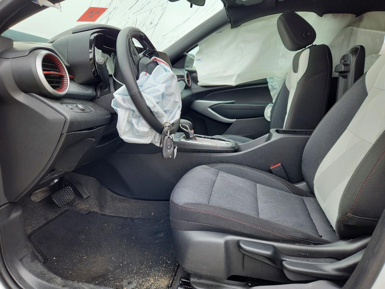 2025 Chevrolet Trax 1Rs - Фото 7