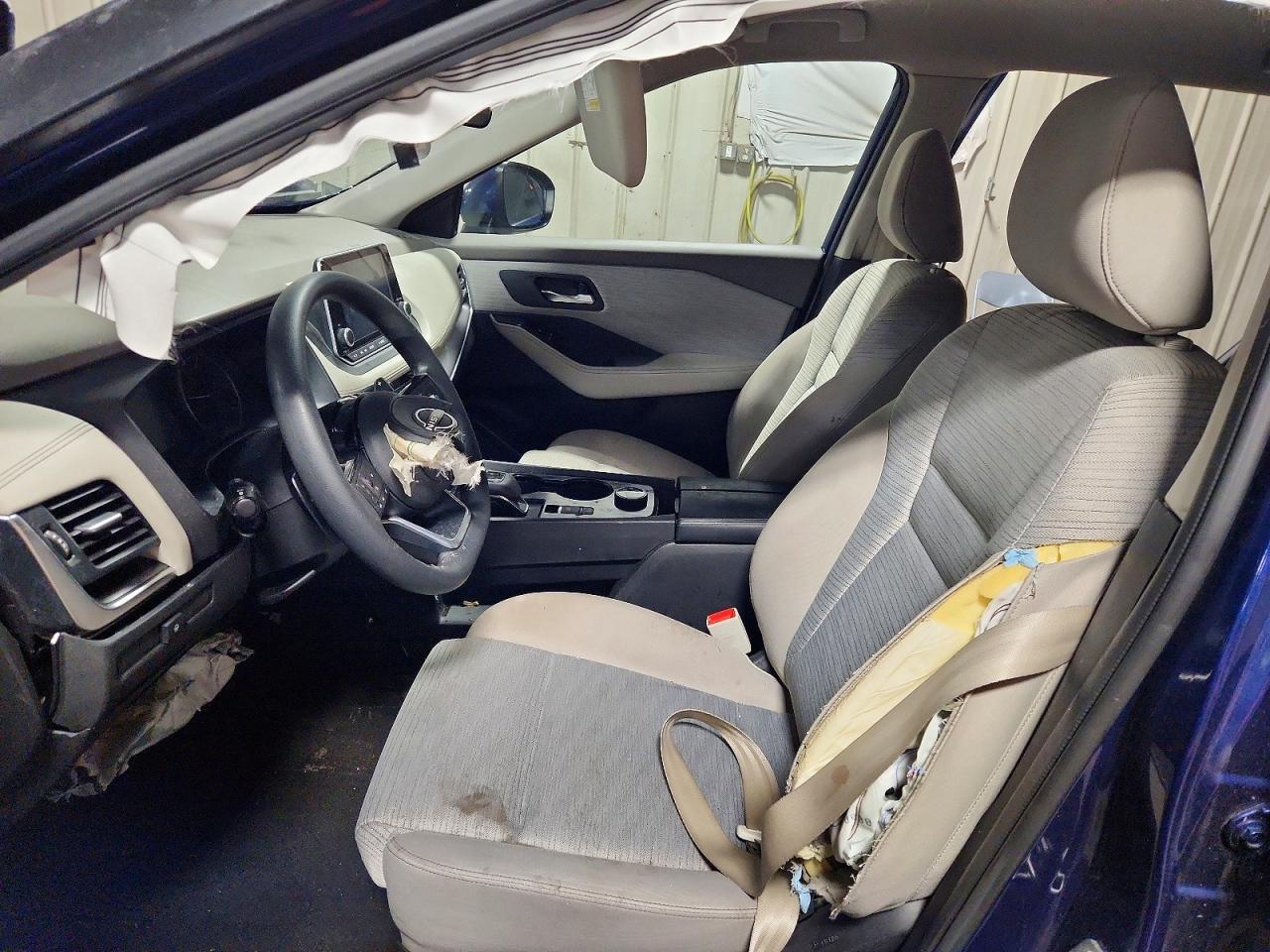 2023 Nissan Rogue Sv - Image 7