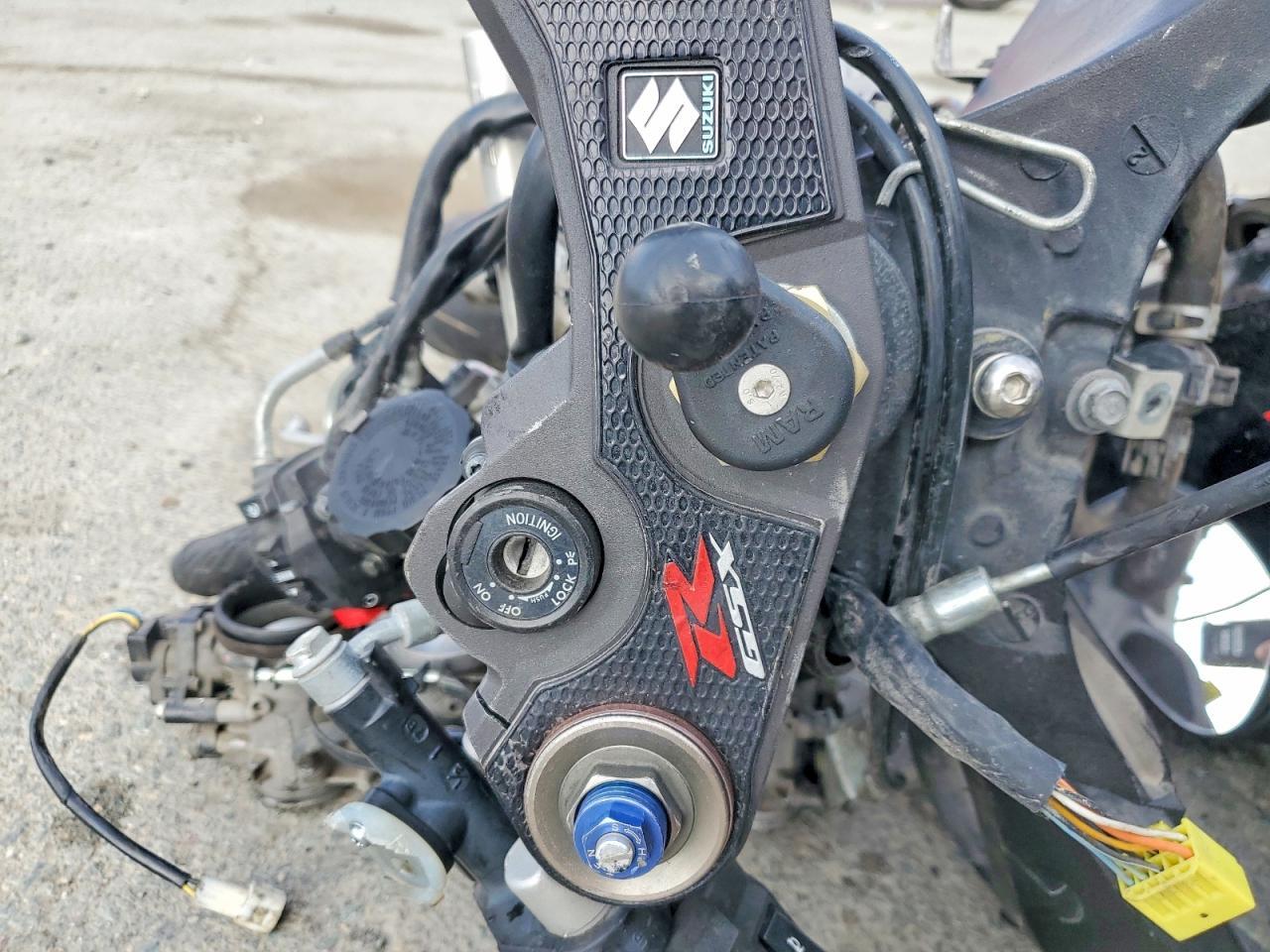 2007 Suzuki Gsx-R1000 - Фото 7