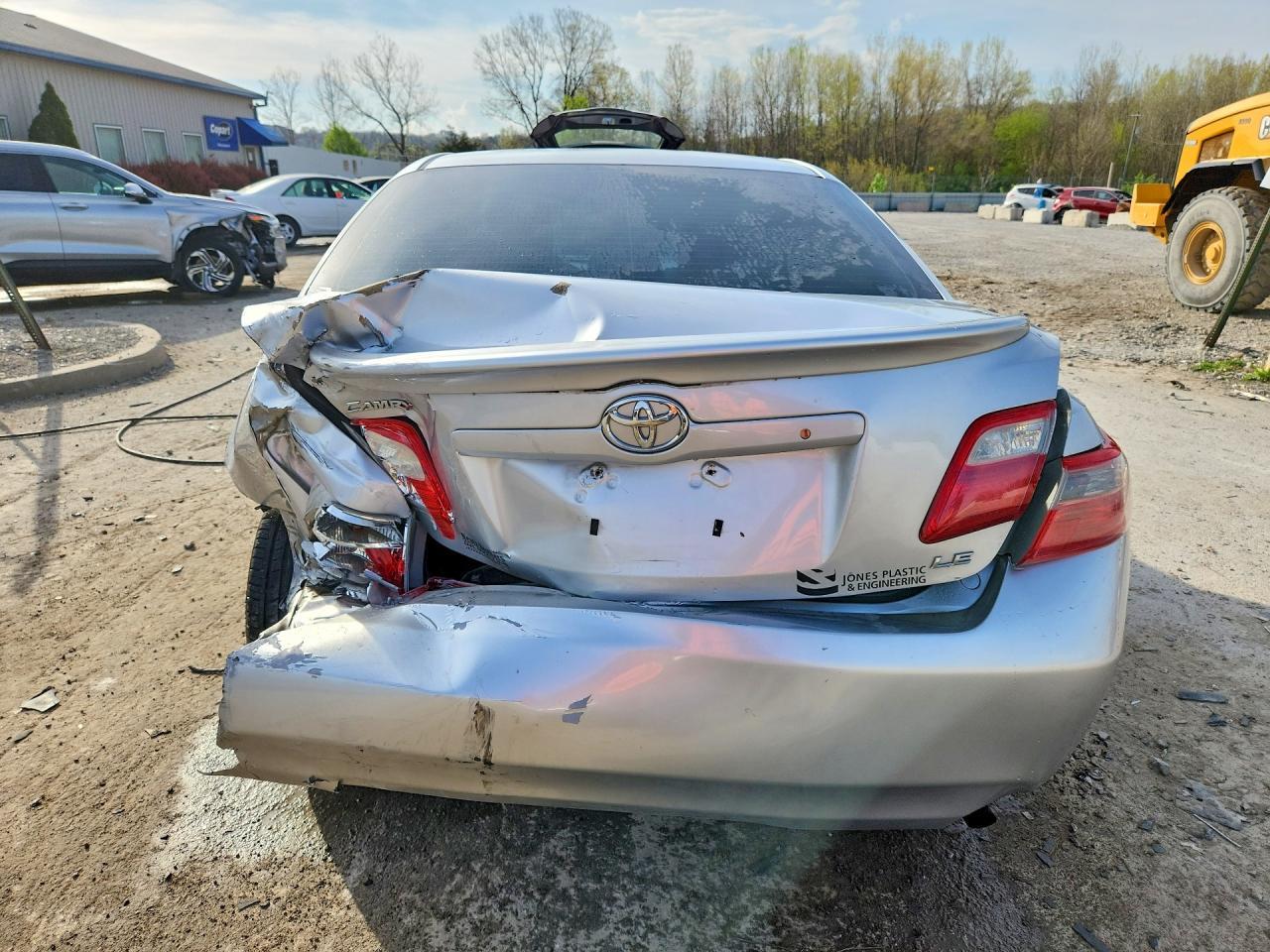 2009 Toyota Camry Le - Image 6