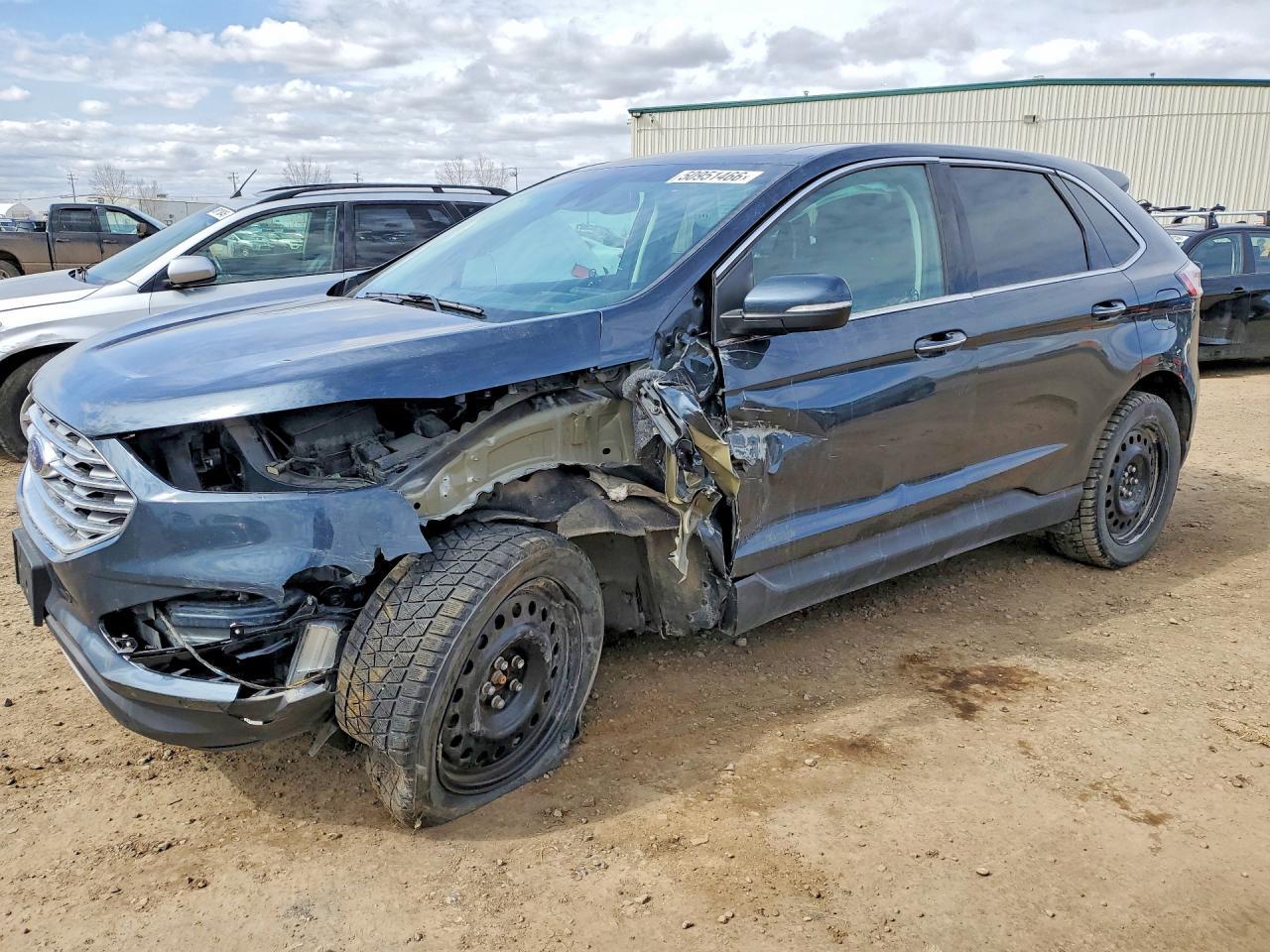 2022 Ford Edge Titanium