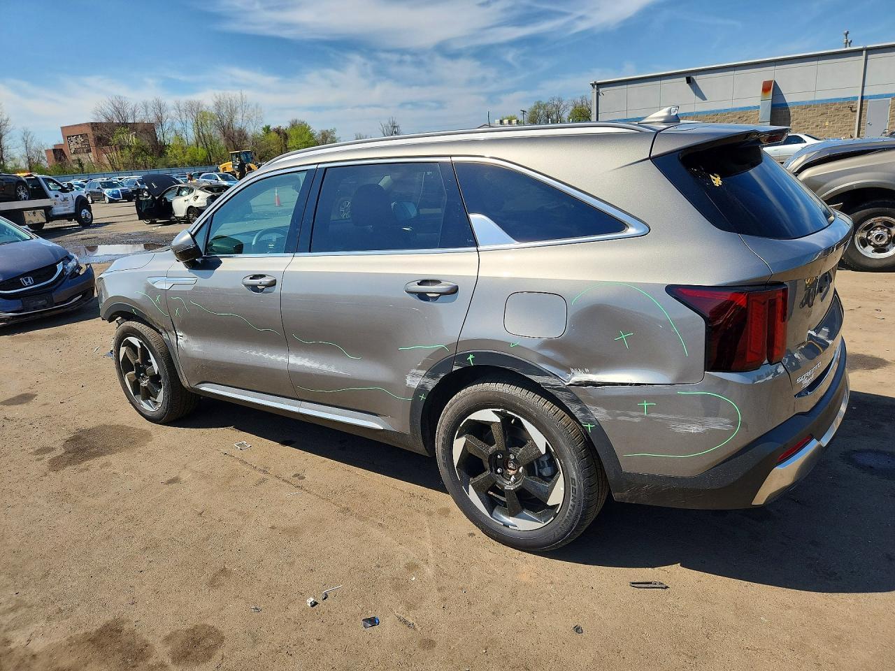 2025 Kia Sorento Plug-In Hybrid Ex - Image 2