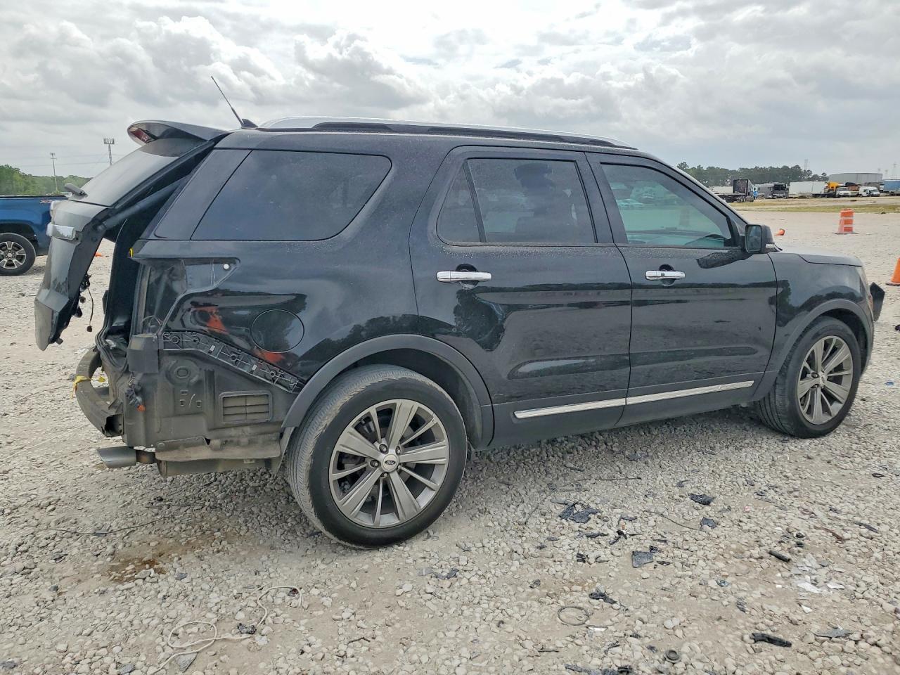 2018 Ford Explorer Limited - Фото 3