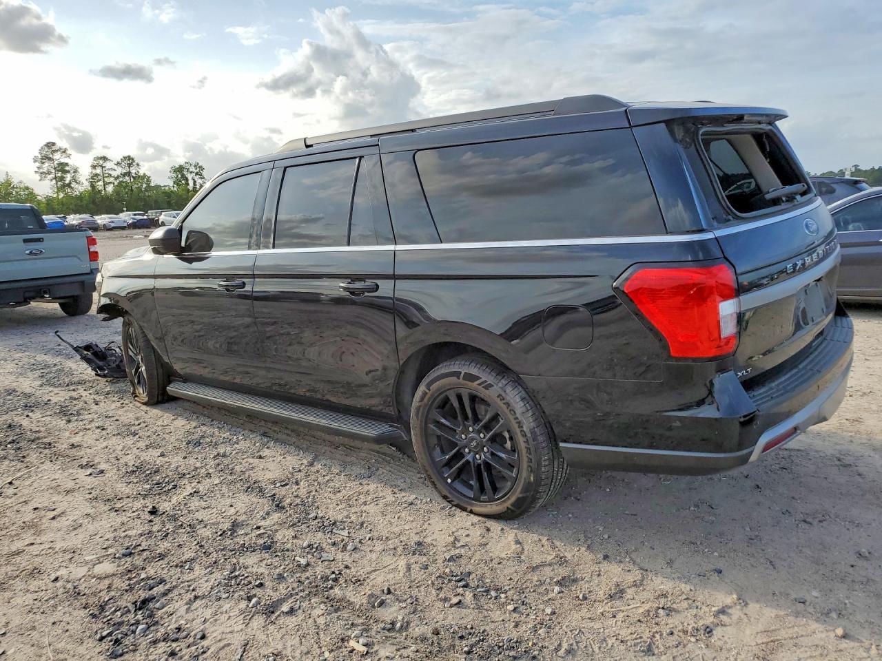 2024 Ford Expedition Max Xlt - Фото 2