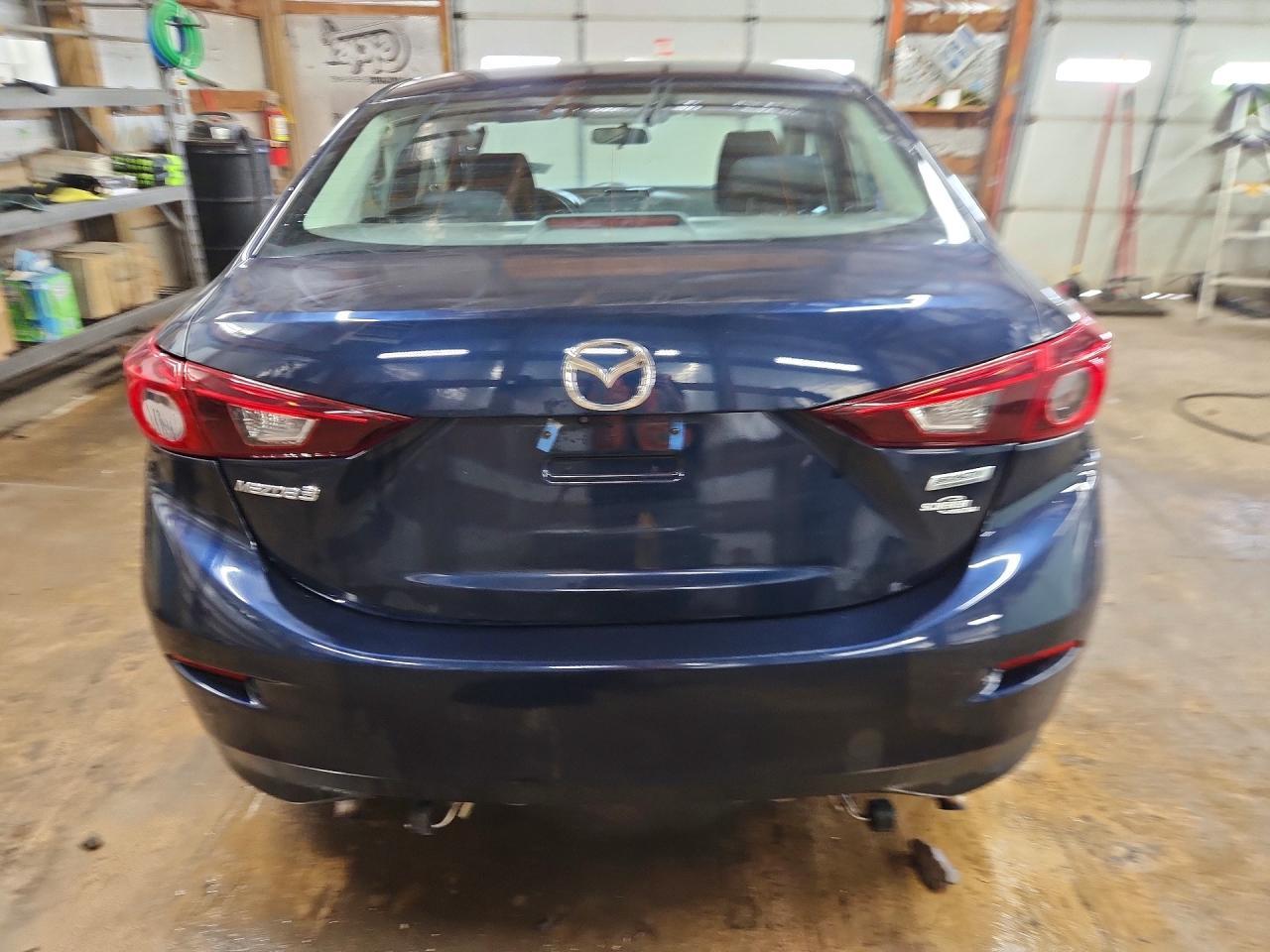 2017 Mazda 3 Sport - Image 6