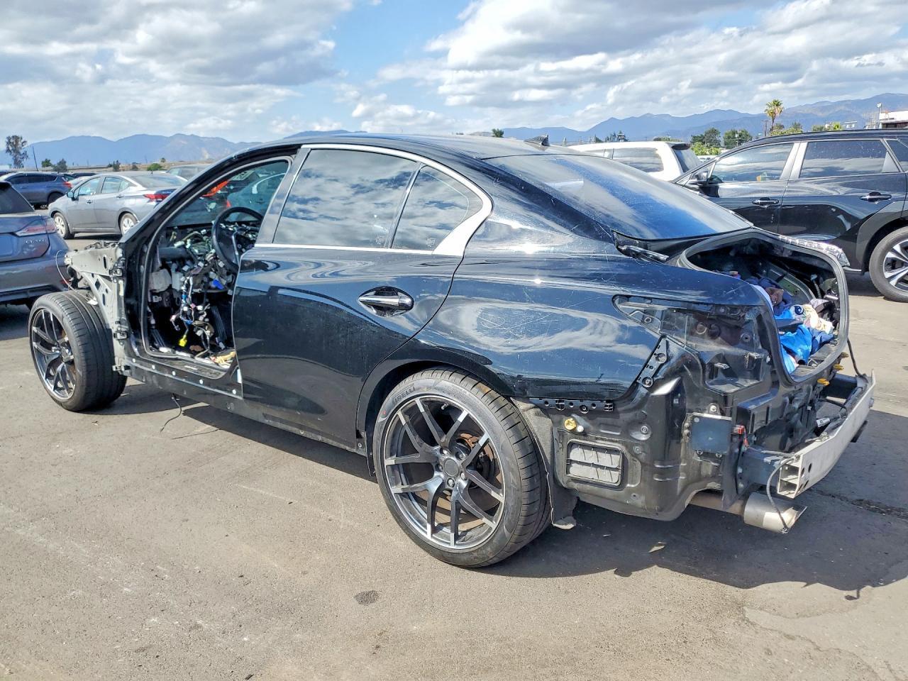 2018 Infiniti Q50 Red Sport 400 - Фото 2