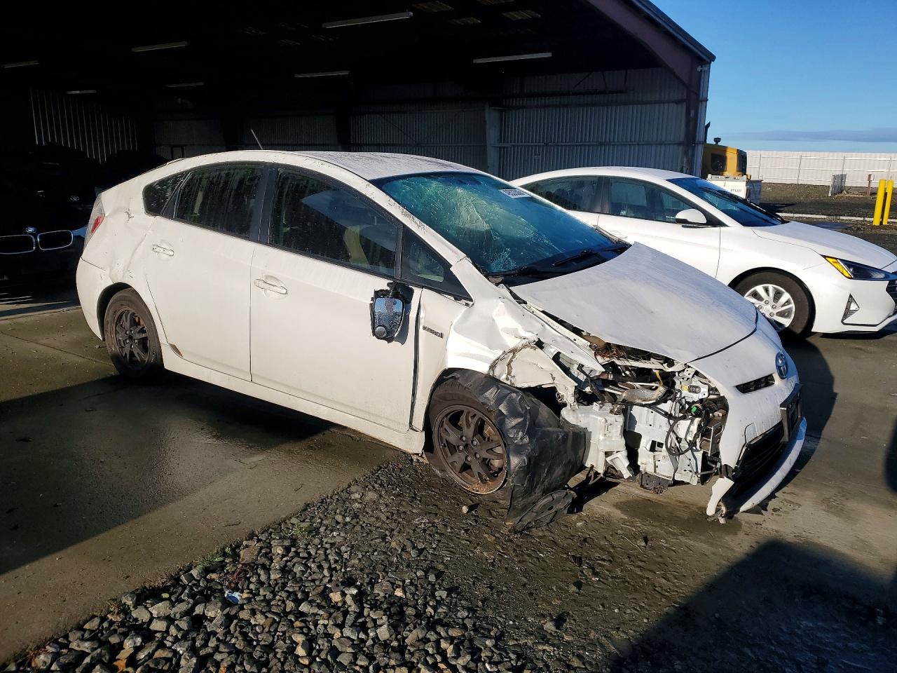 2014 Toyota Prius One - Image 4